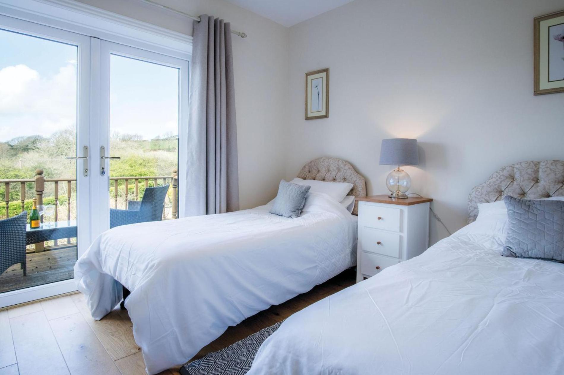 Sorrento - 3 Bed Holiday Home - Wisemans Bridge Stepaside  Eksteriør billede